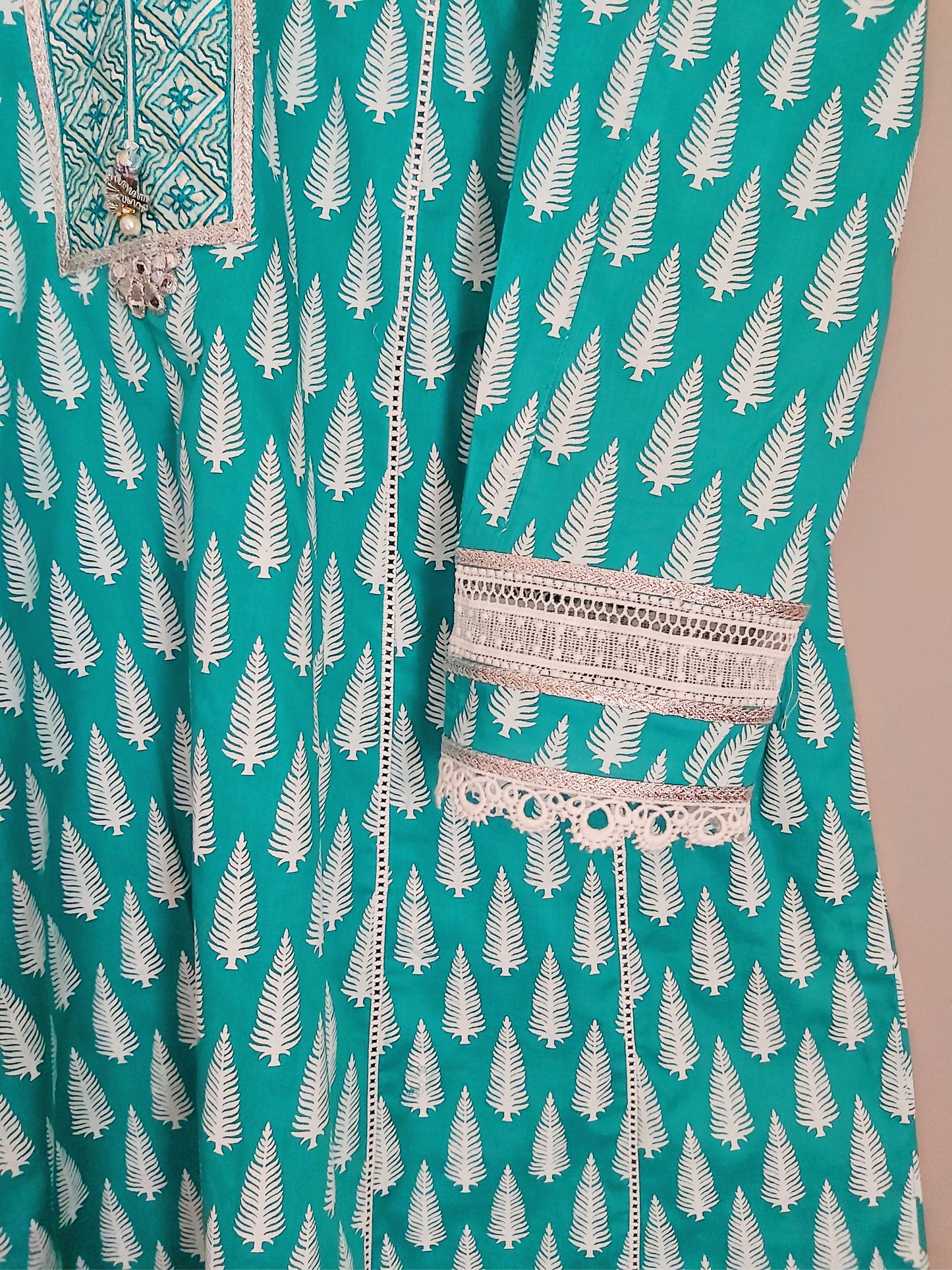 GULDOZI by ROOP (single shirt)